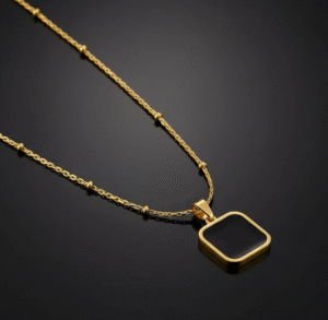 shobhakart pendant black